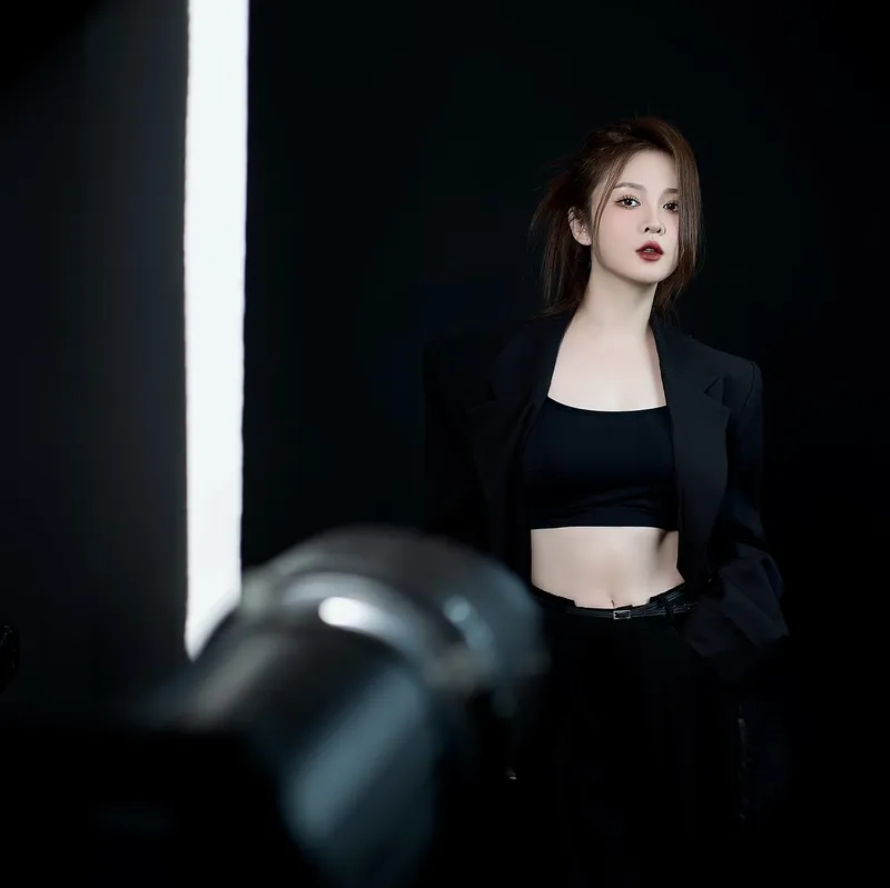 Ribi Sachi sexy rạo rực