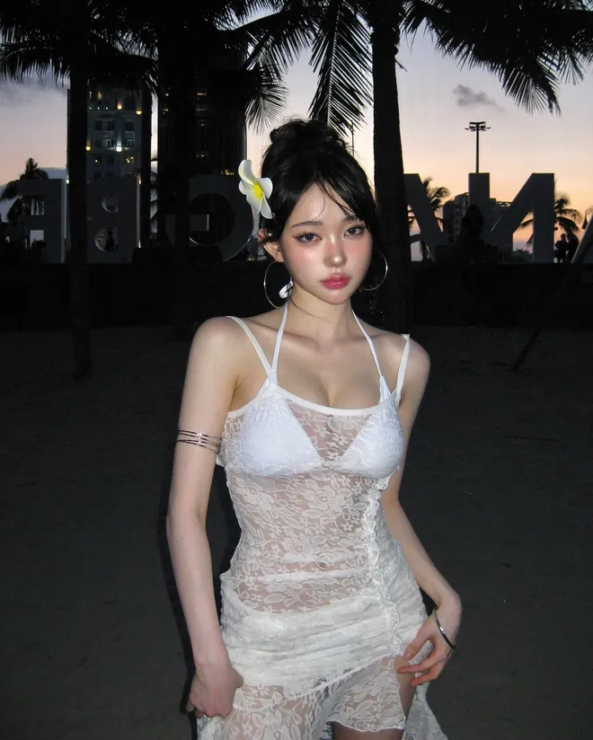 Gái xinh ngầu tóc ngắn