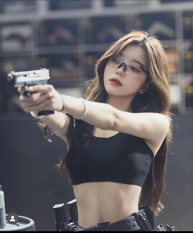 Ảnh nữ đẹp ngầu ấn tượng